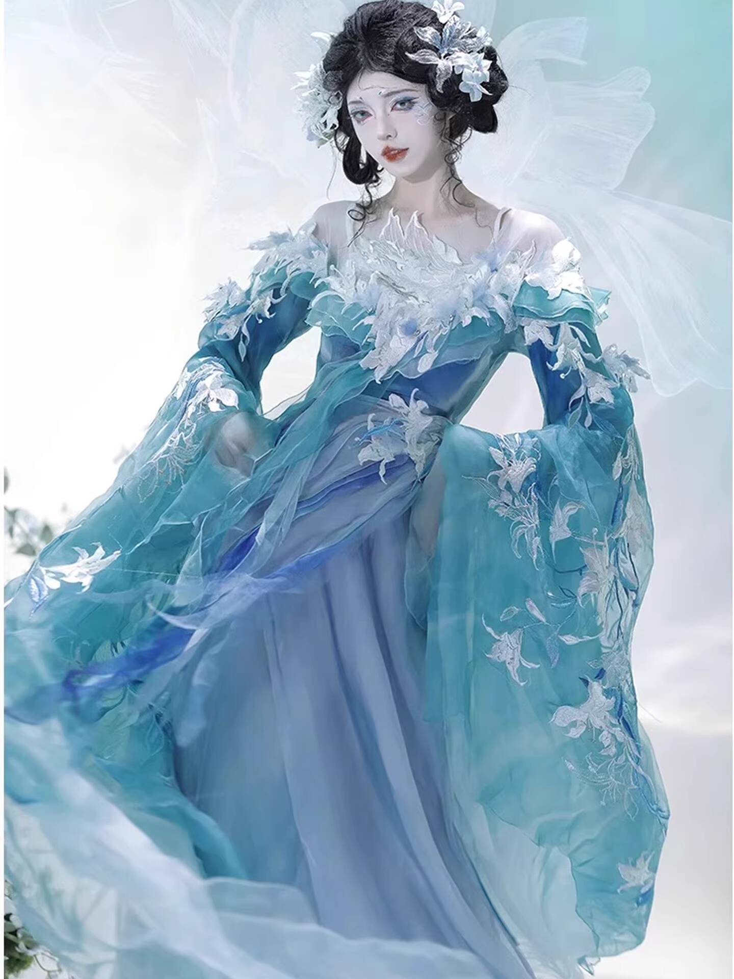 New Hanfu Women Heavy Industry - đánh giá và giá Embroidery Set