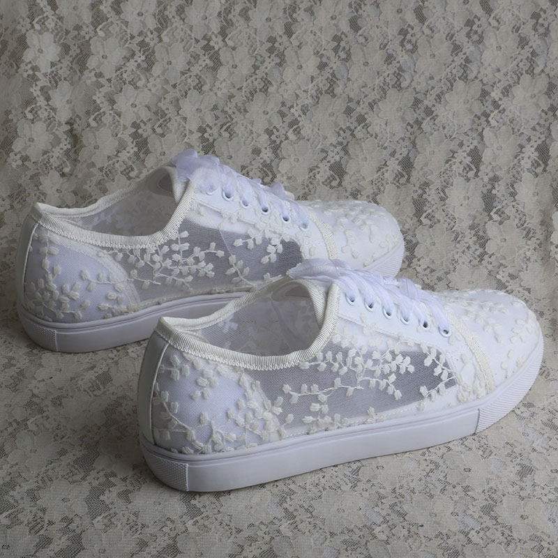 Wedopus White Sneakers for Wom - đánh giá và giá Embroidery Shoes