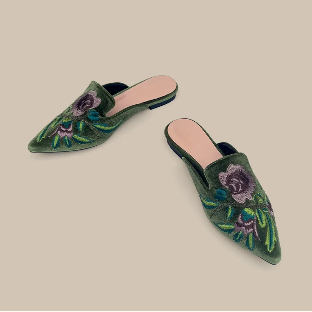 Velvet Embroidery Flower Mules - đánh giá và giá Embroidery Flower
