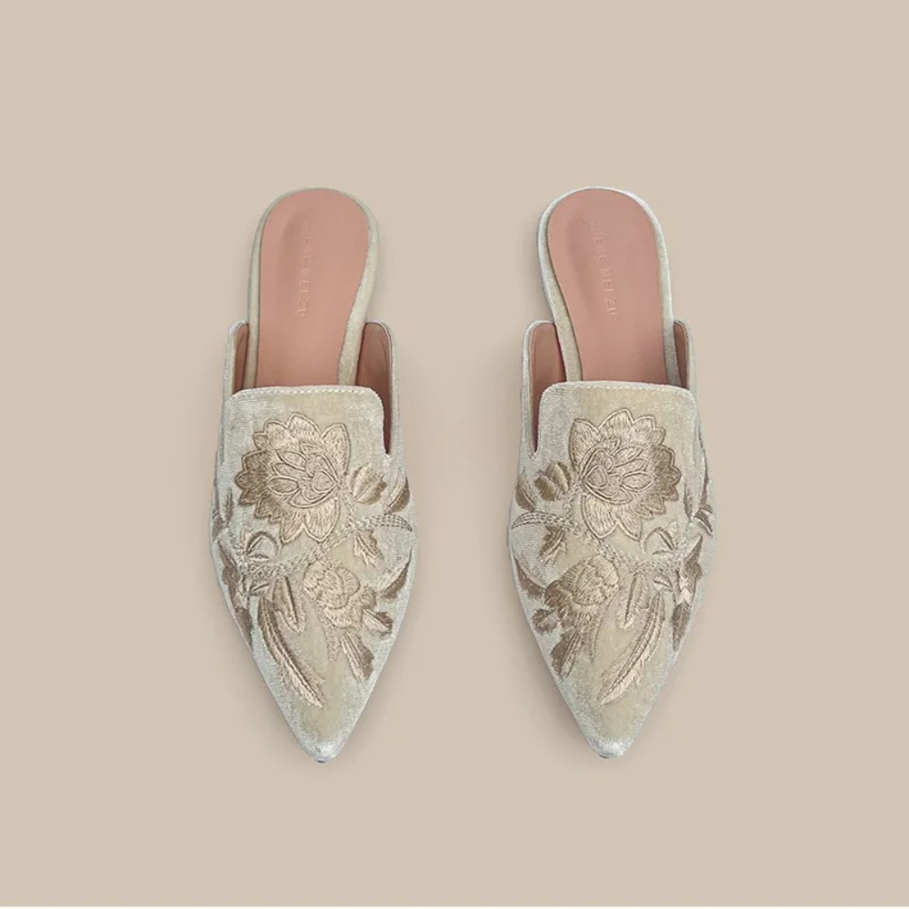 Velvet Embroidery Flower Mules - đánh giá và giá Embroidery Flower