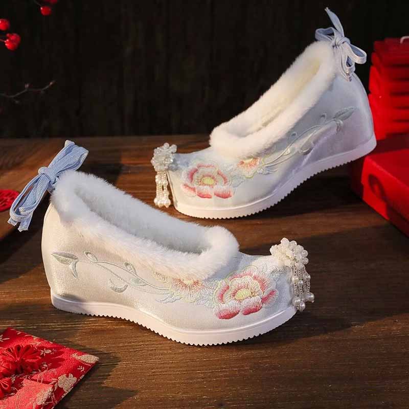 Women`s Plus Size 41# Hanfu Em - đánh giá và giá Embroidery Shoes