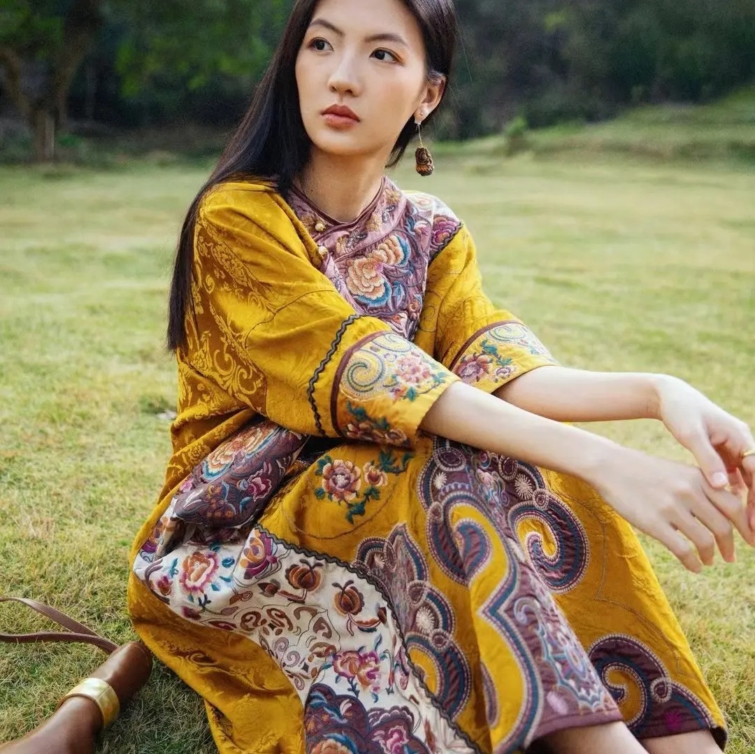 Luxury spring robe for women y - đánh giá và giá Embroidery Yellow Dress
