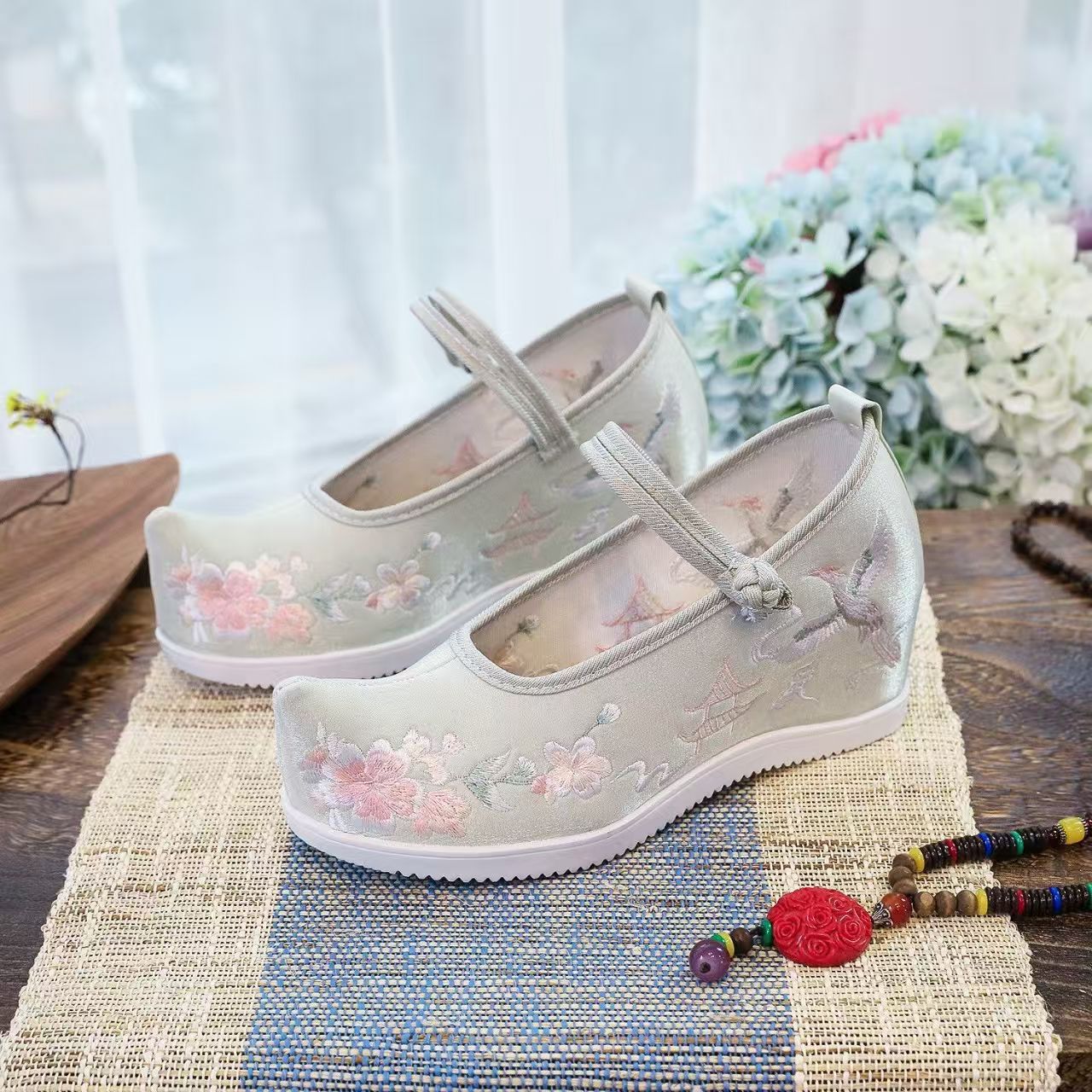 Women Increased Internal Embro - đánh giá và giá Embroidery Shoes