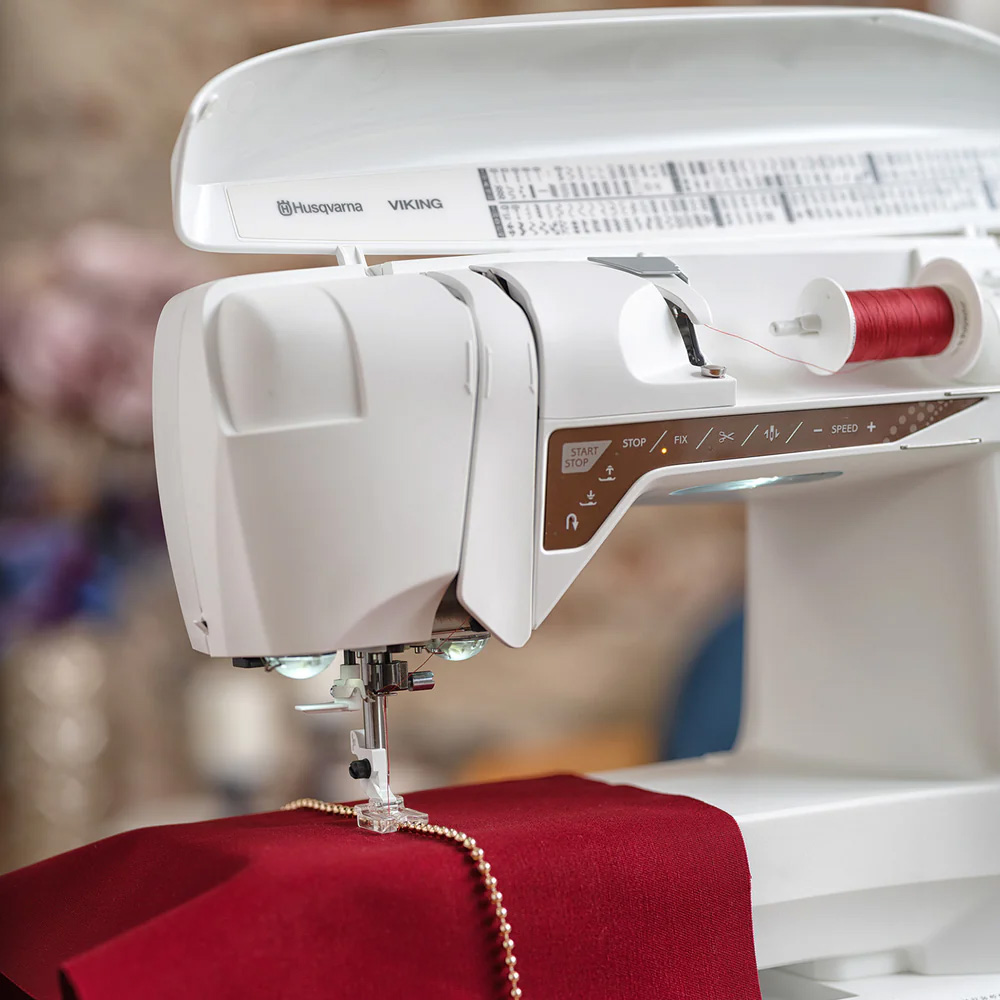 Singer EM9305 High-Speed 800/M - đánh giá và giá Embroidery Machine Computerized