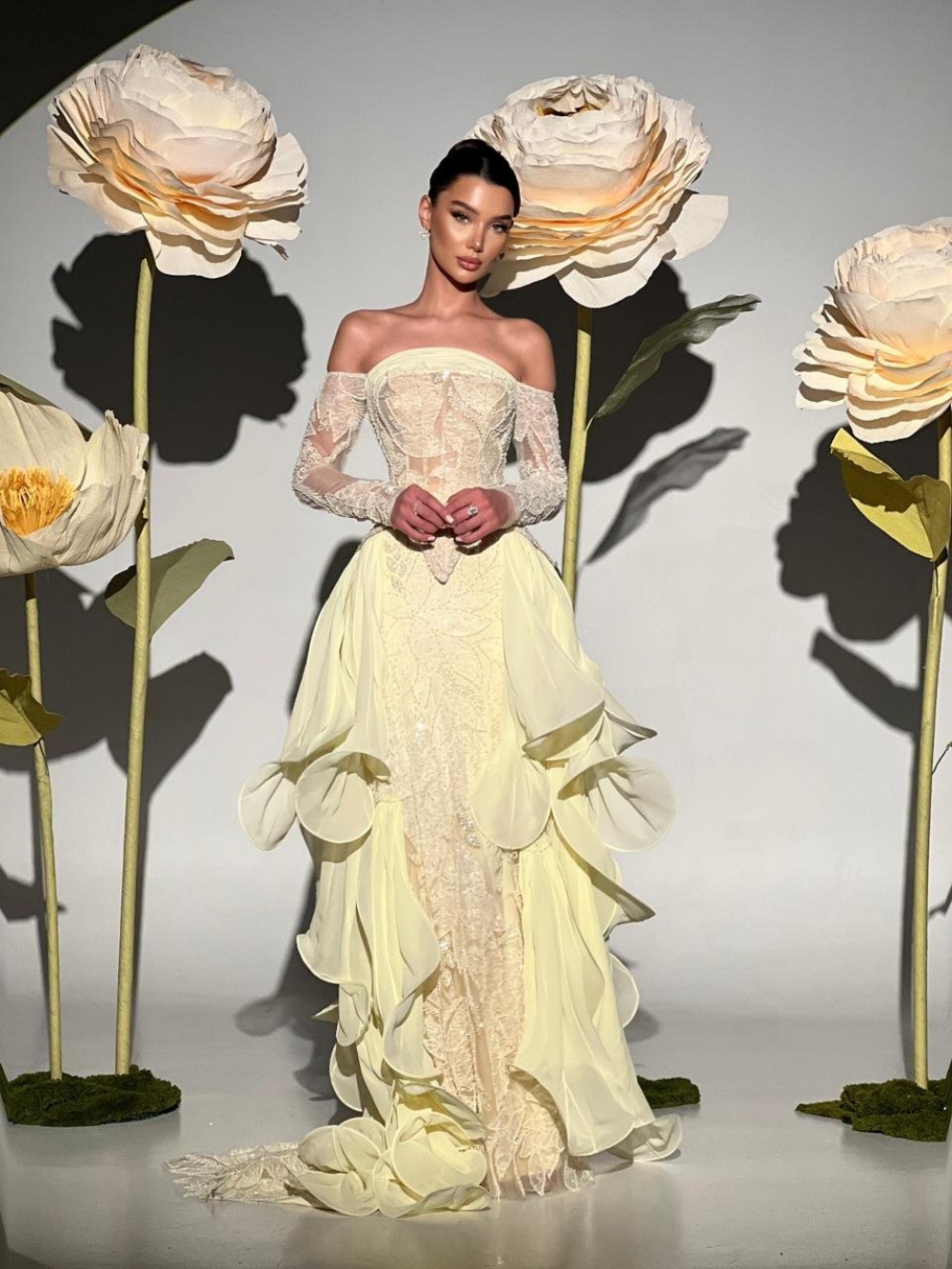 Exquisite Butter Yellow Prom D - đánh giá và giá Embroidery Yellow Dress