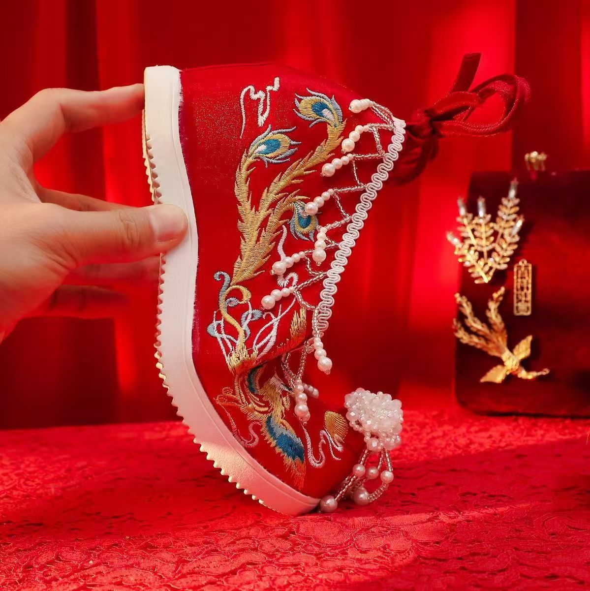 Women New Red Embroidered Wedd - đánh giá và giá Embroidery Shoes